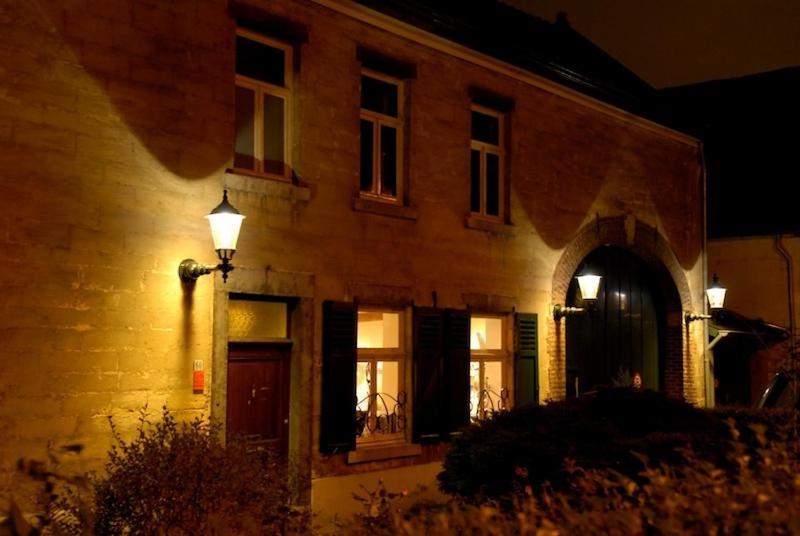 Boutique Hotel Bonjour Gronsveld Exterior photo