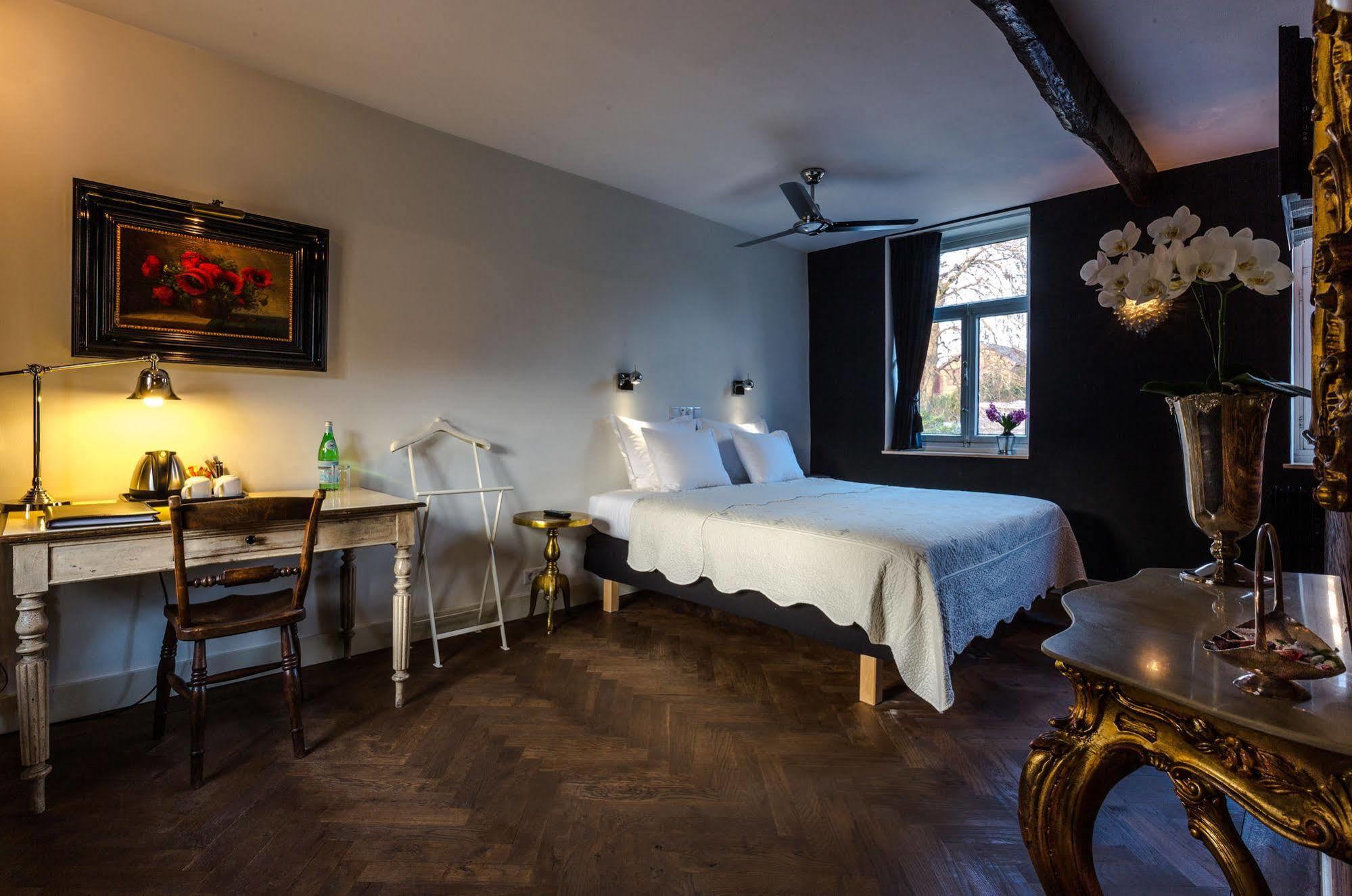 Boutique Hotel Bonjour Gronsveld Exterior photo