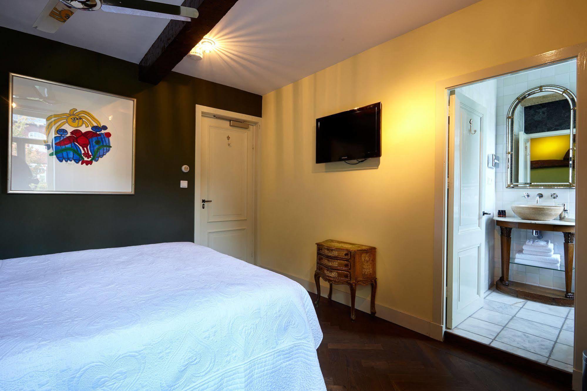 Boutique Hotel Bonjour Gronsveld Exterior photo