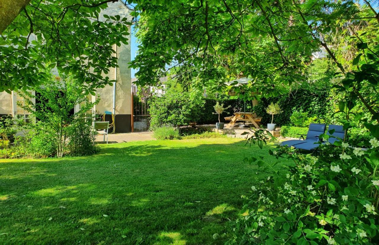 Boutique Hotel Bonjour Gronsveld Exterior photo